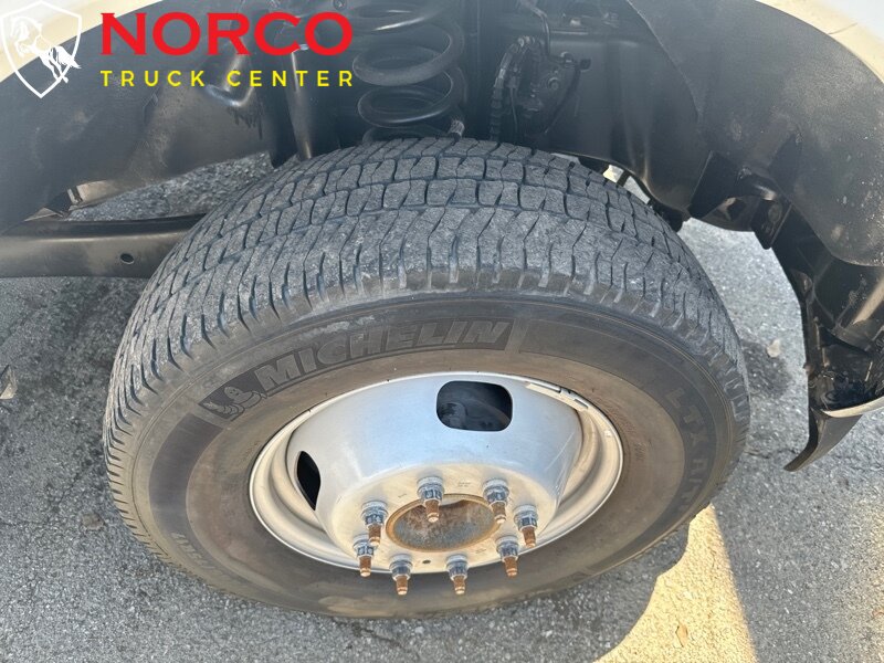 Used 2018 Ford F350 XL w/ Power Equipment Group AWD/4WD image 13