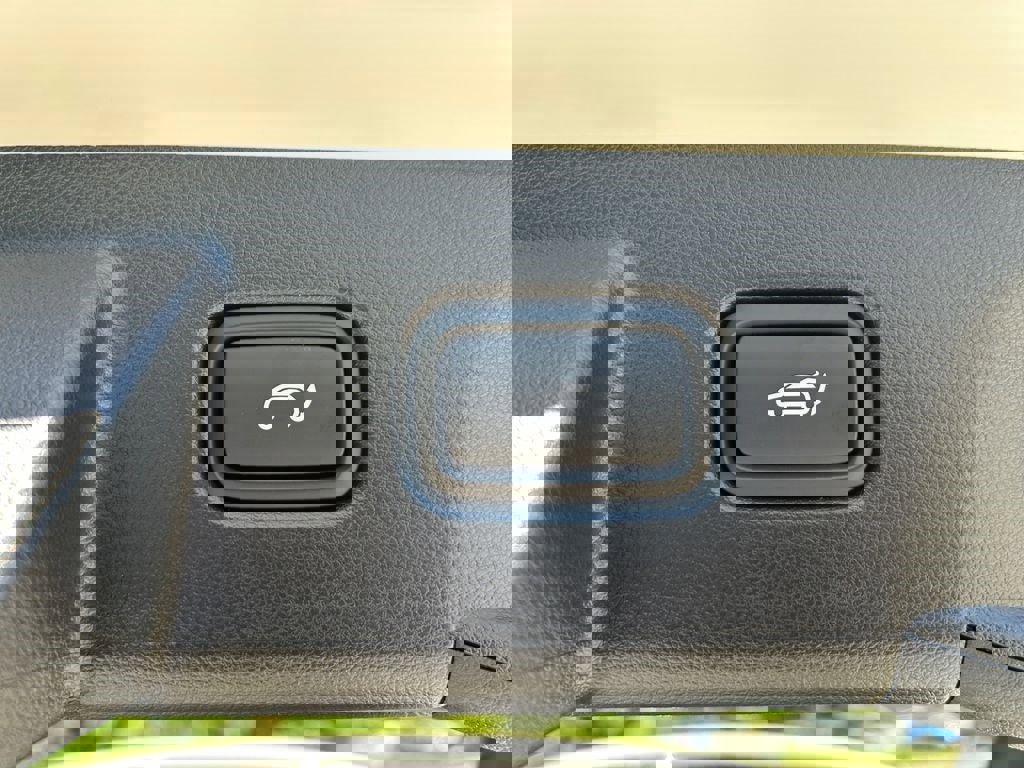 New 2025 Hyundai Tucson XRT image 8