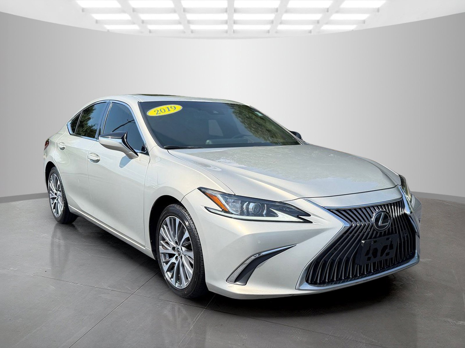Used 2019 Lexus ES 350 w/ Premium Package FWD image 5