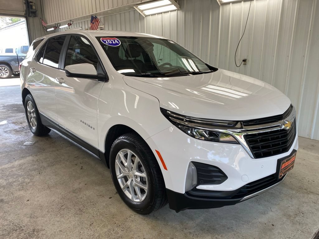 Used 2024 Chevrolet Equinox LT AWD/4WD image 5