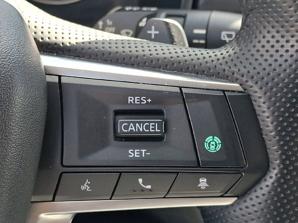 Used 2025 Mitsubishi Outlander SE FWD image 27