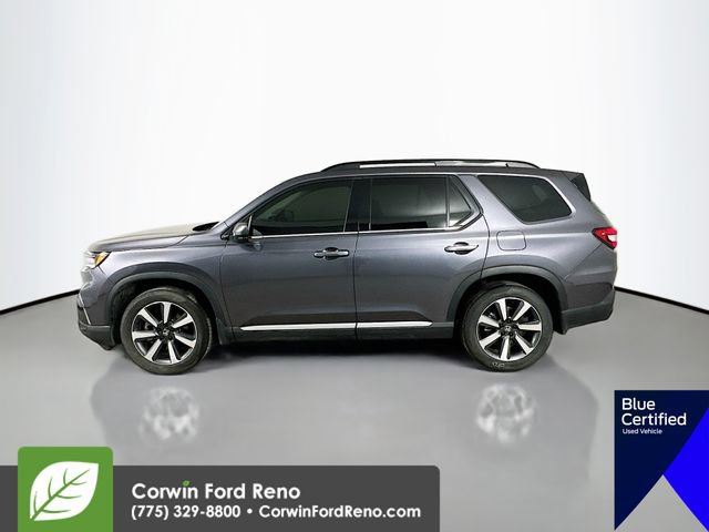 Used 2023 Honda Pilot Touring image 4