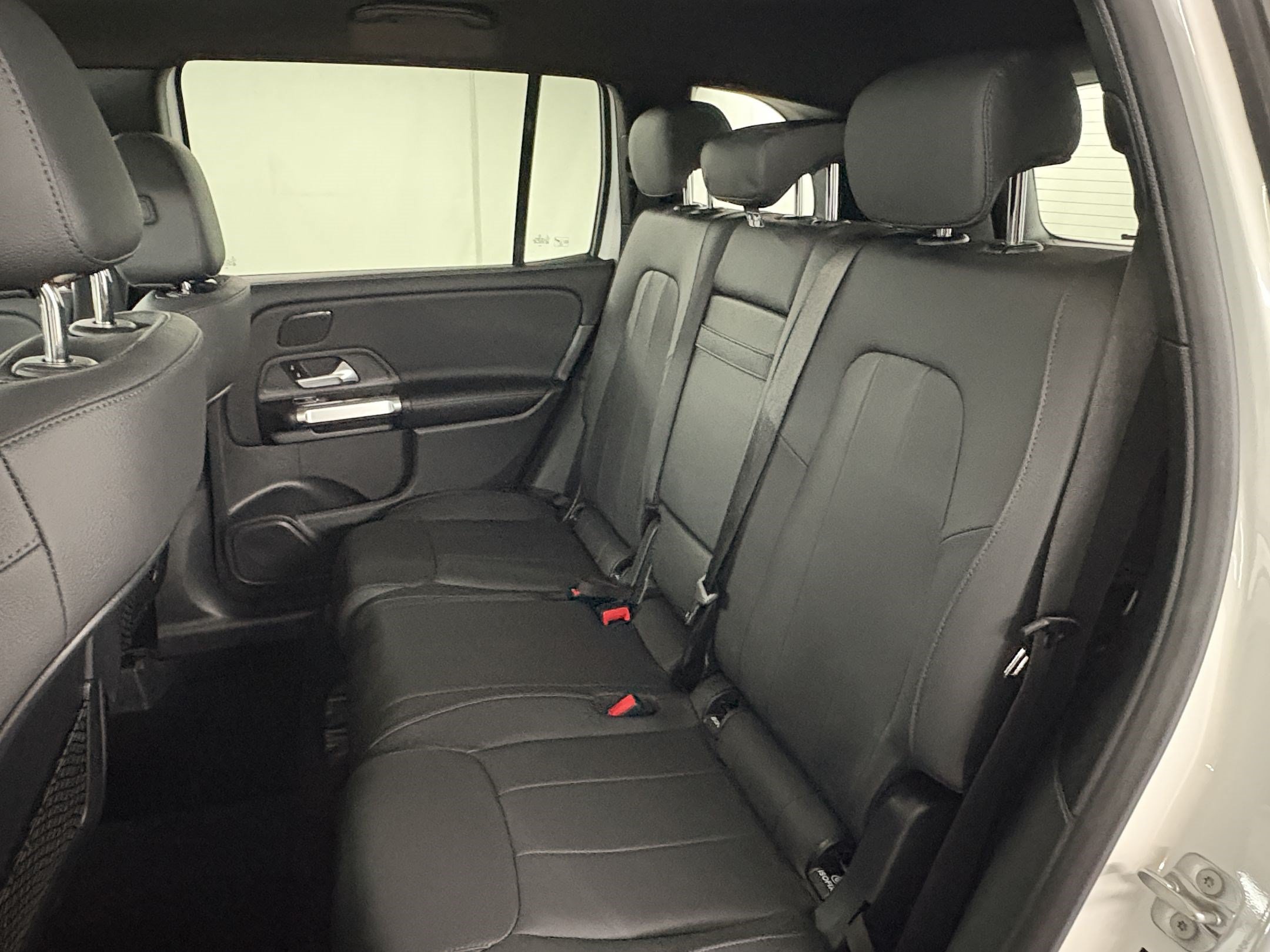 Certified 2026 Mercedes-Benz GLB 250 image 31