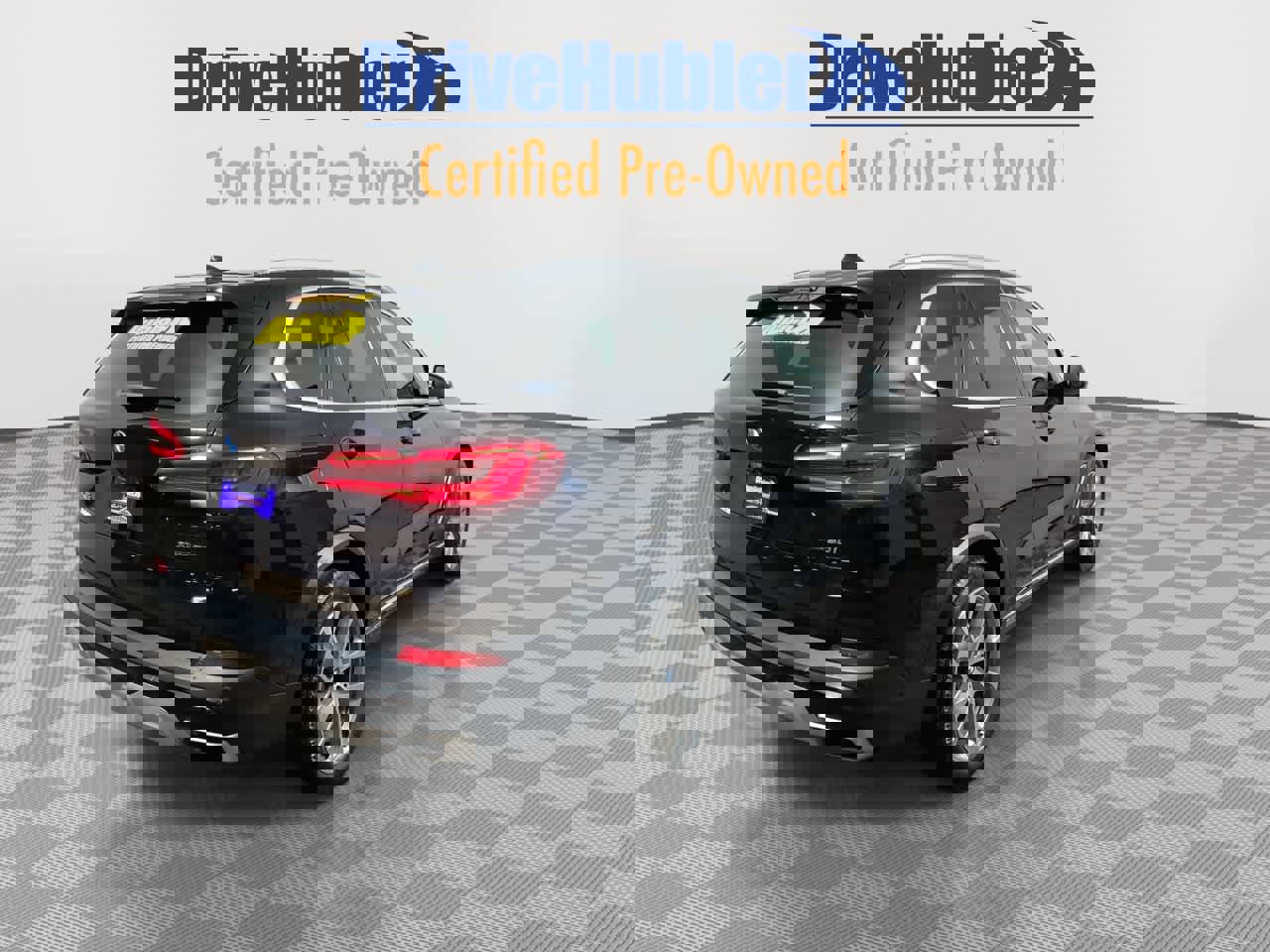 Used 2020 BMW X5 xDrive50i w/ Executive Package image 2