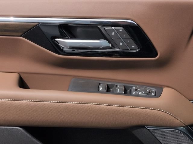 New 2026 Chevrolet Tahoe High Country AWD/4WD image 26