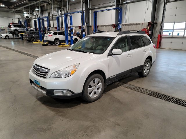 Used 2012 Subaru Outback 2.5i Premium w/ All-Weather Pkg AWD/4WD image 3