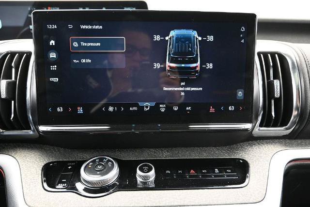 Certified 2025 Ford Expedition Tremor AWD/4WD image 38