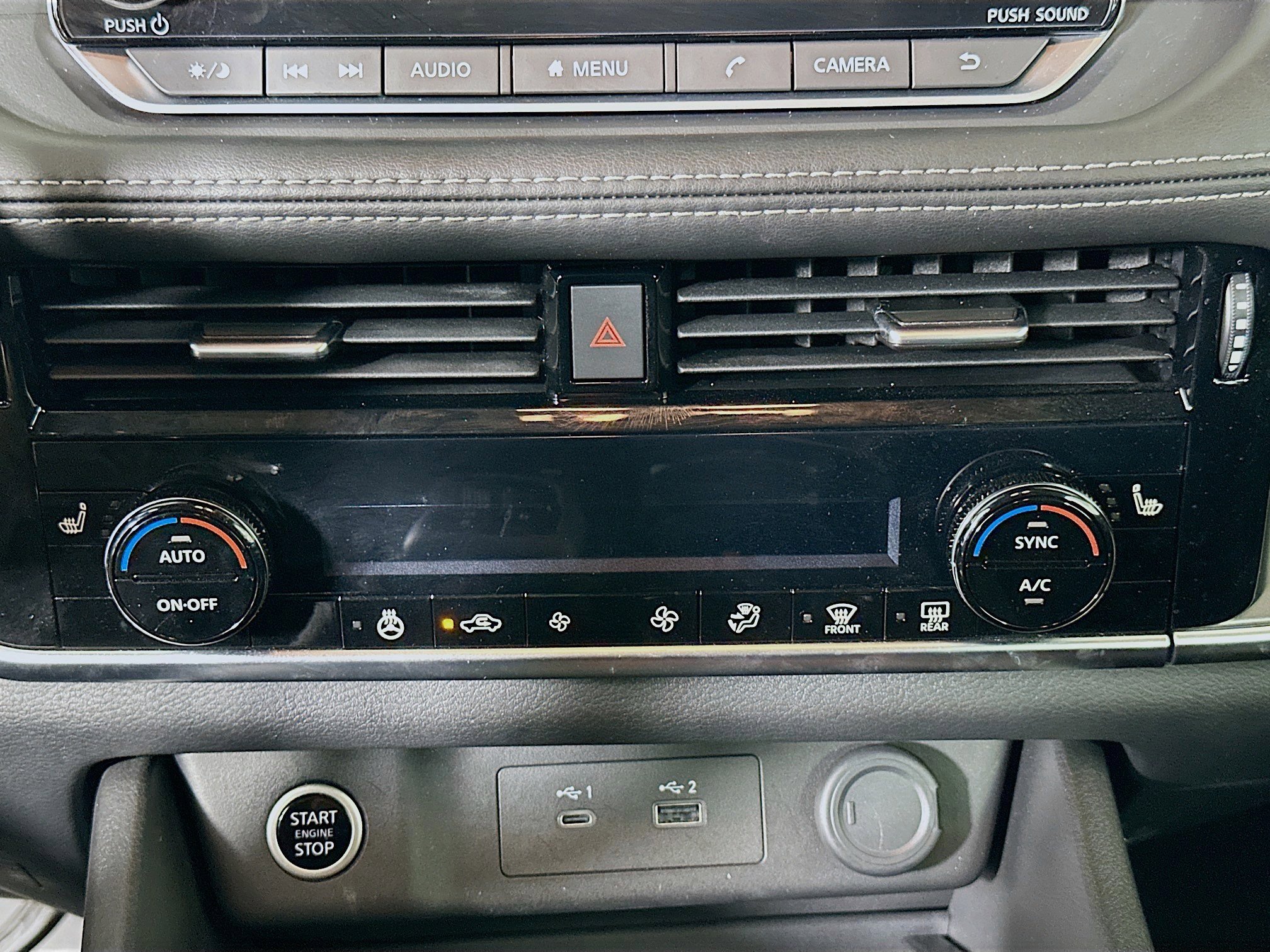 Used 2023 Nissan Rogue SV w/ SV Premium Package image 23