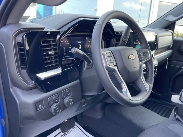 New 2026 Chevrolet Silverado 1500 LT image 18