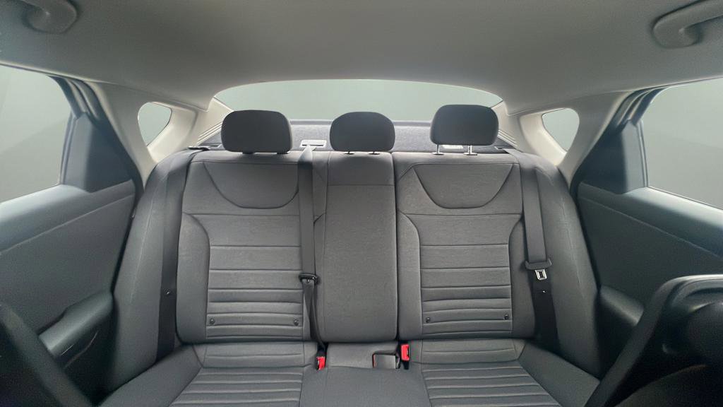 Used 2025 Kia K4 EX image 11