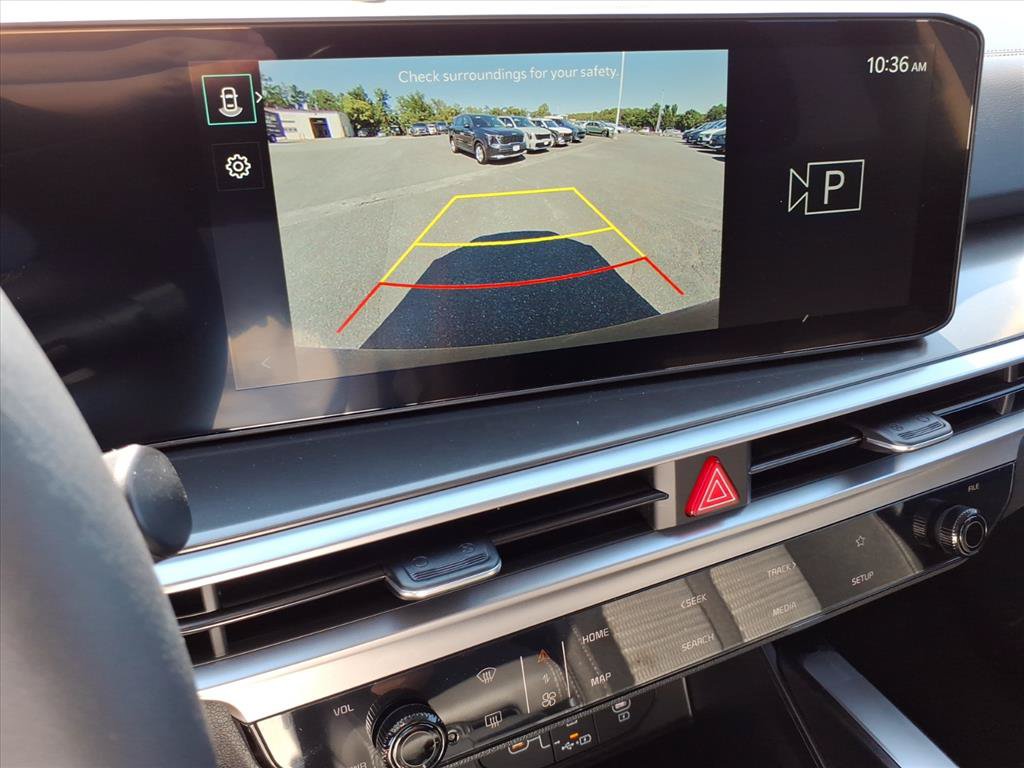 New 2026 Kia Sorento LX FWD image 27