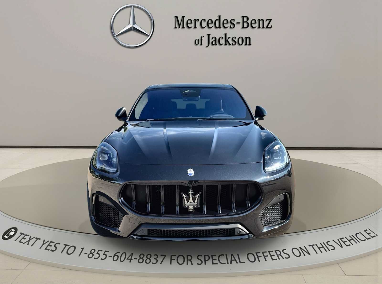 Used 2025 Maserati Grecale Modena AWD/4WD image 3