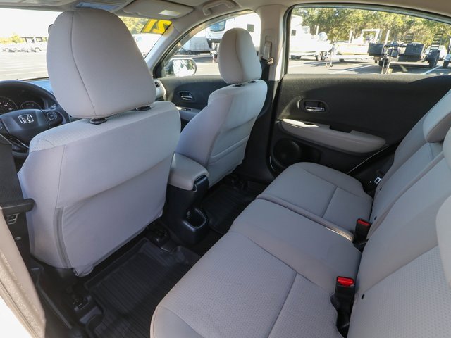 Used 2021 Honda HR-V LX image 25