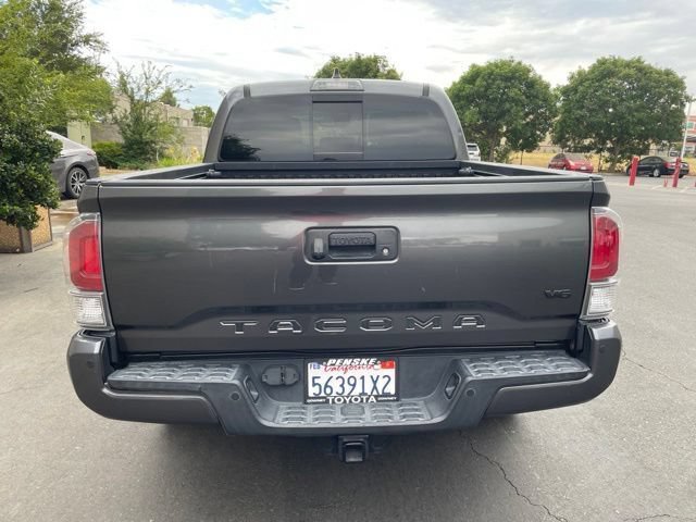 Used 2020 Toyota Tacoma TRD Off-Road w/ TRD Premium Off Road Package AWD/4WD image 5
