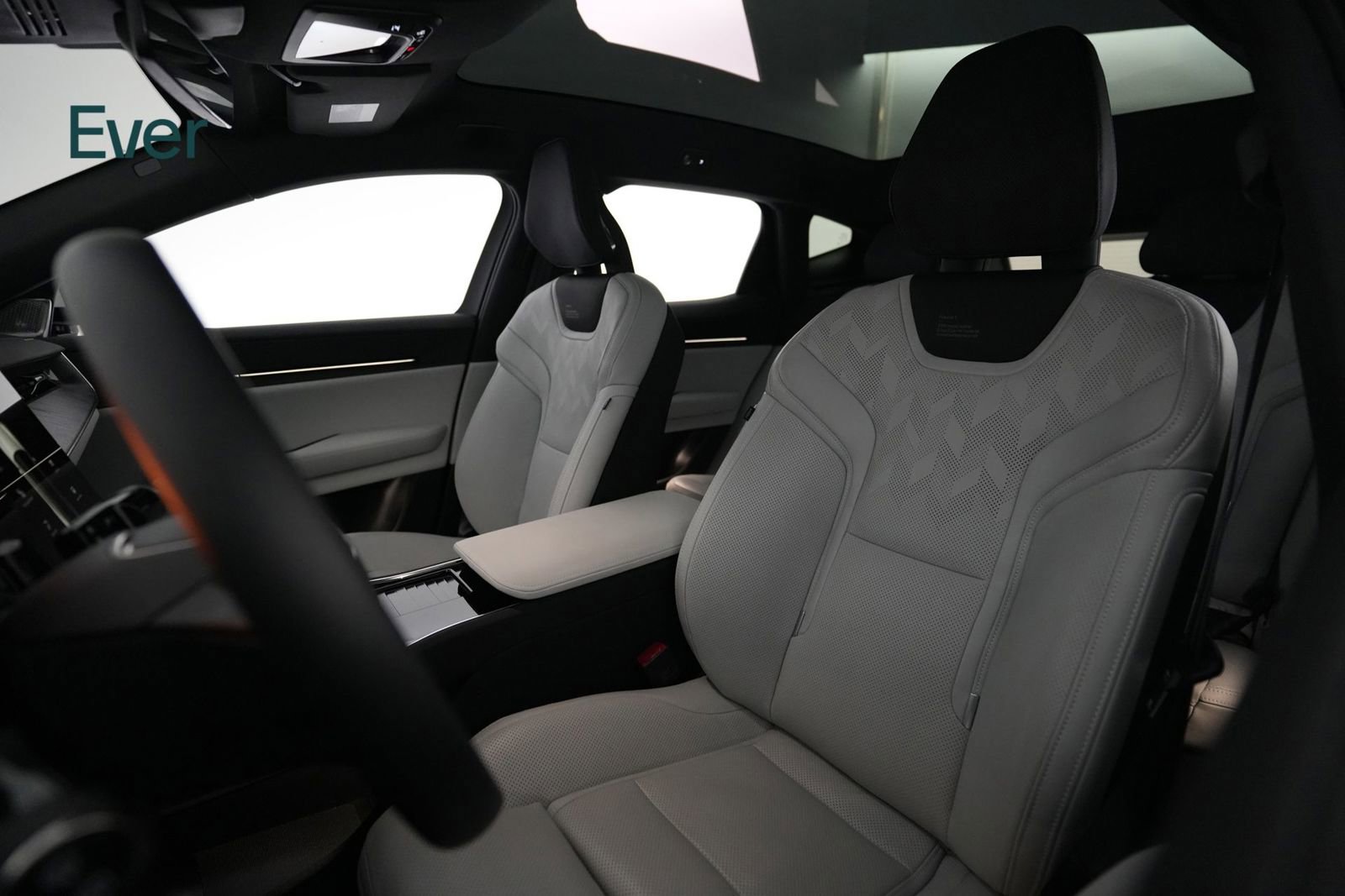 Used 2025 Polestar Polestar 3 image 4