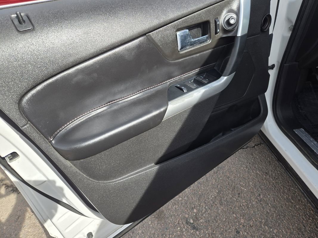 Used 2011 Ford Edge Limited w/ 301A Rapid Spec Order Code image 14
