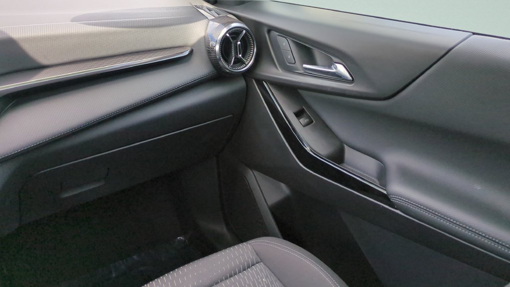 Used 2026 Chevrolet Equinox LT FWD image 16