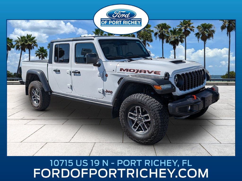 Used 2024 Jeep Gladiator Mojave w/ Technology Group AWD/4WD image 1