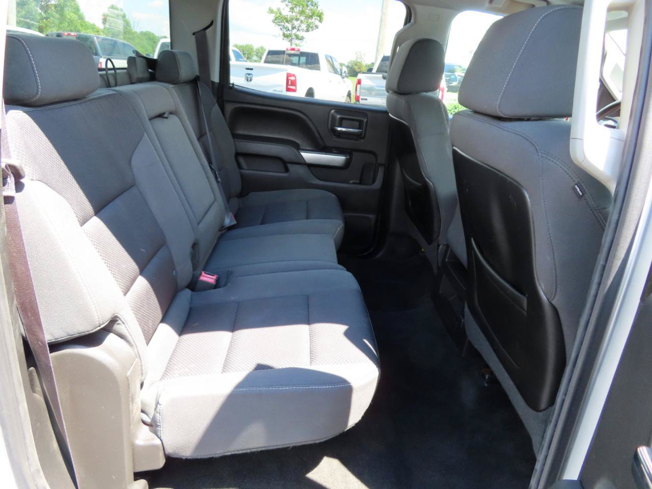 Used 2015 Chevrolet Silverado 2500 LT AWD/4WD image 46