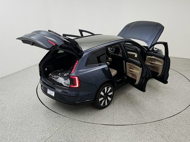 New 2026 Volvo EX90 Plus AWD/4WD image 38