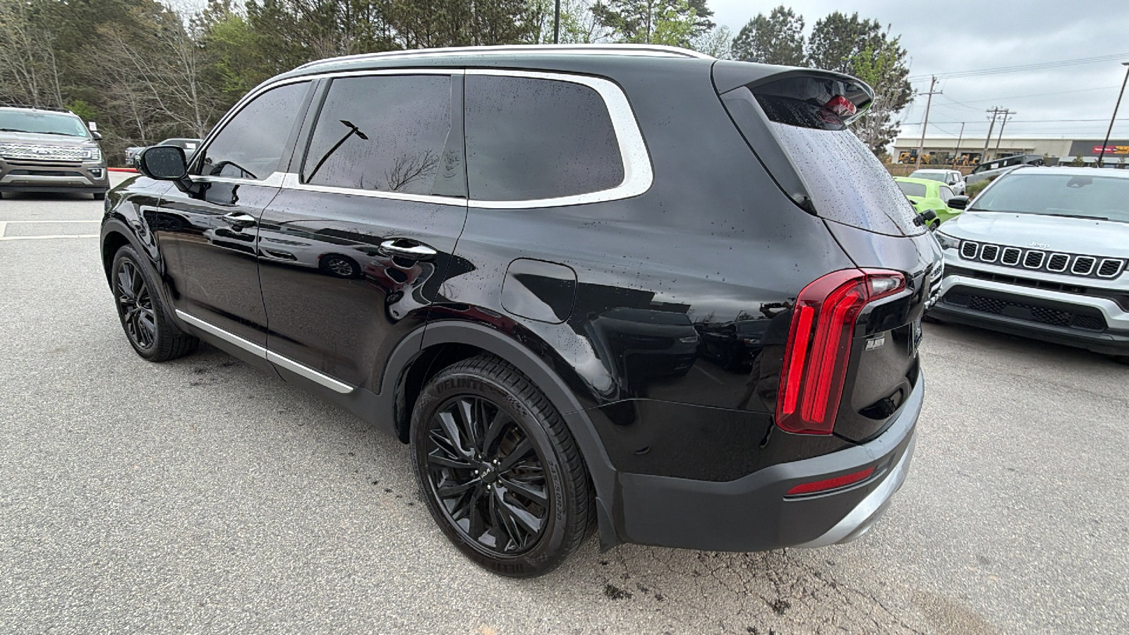 Used 2022 Kia Telluride SX w/ Towing Package FWD image 10