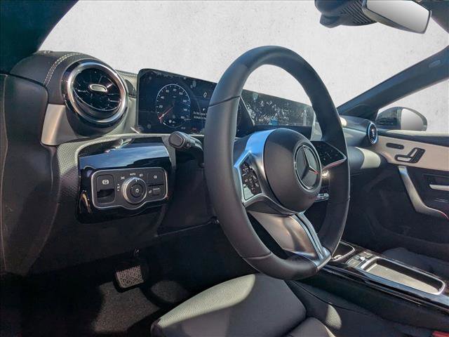 Used 2026 Mercedes-Benz CLA 250 image 9