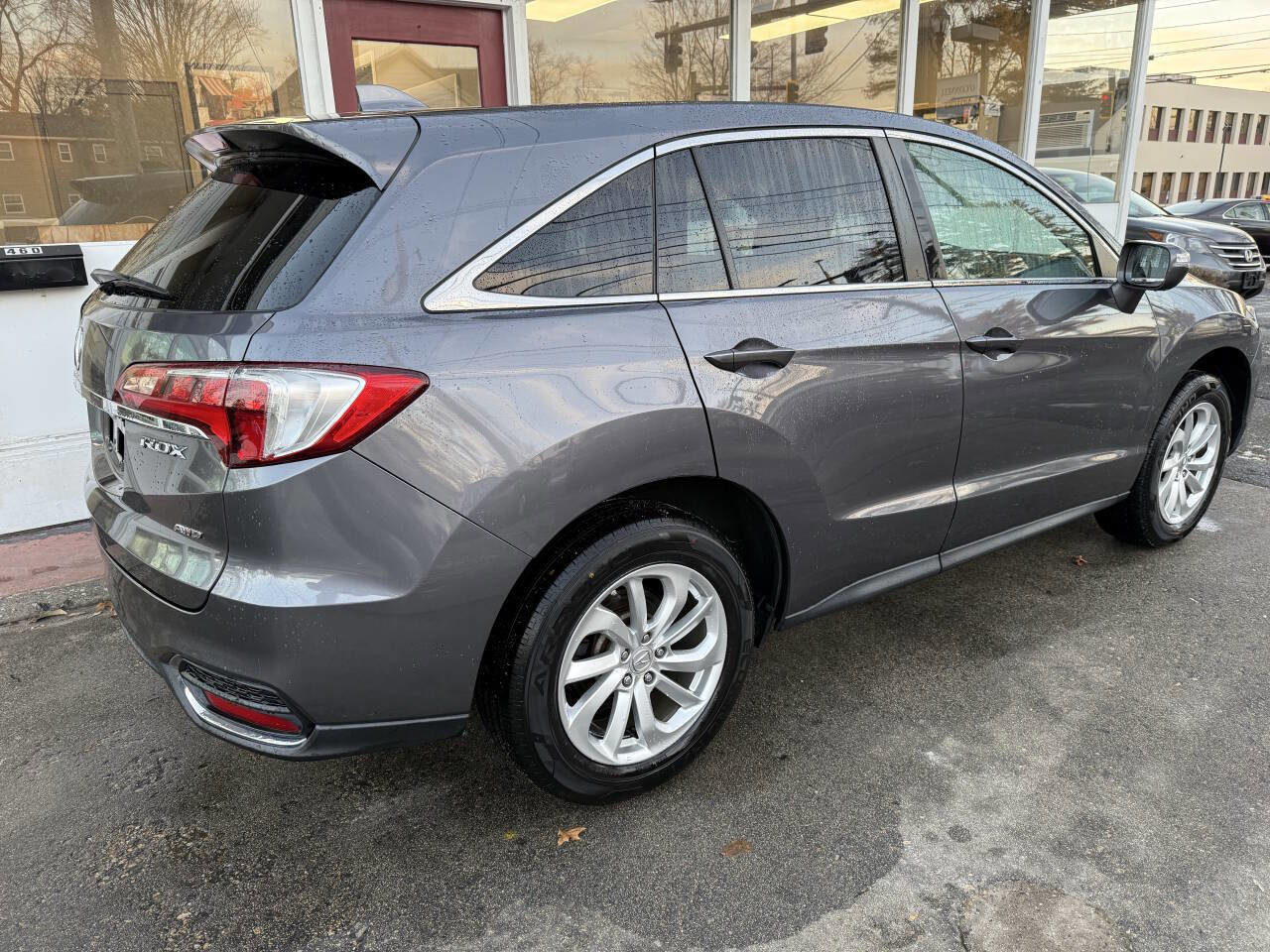 Used 2017 Acura RDX AWD w/ Technology Package image 4