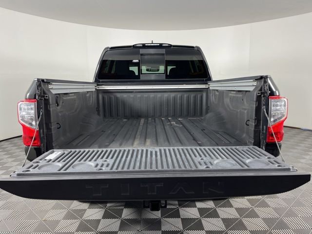 Used 2022 Nissan Titan SV w/ SV Convenience Package AWD/4WD image 47