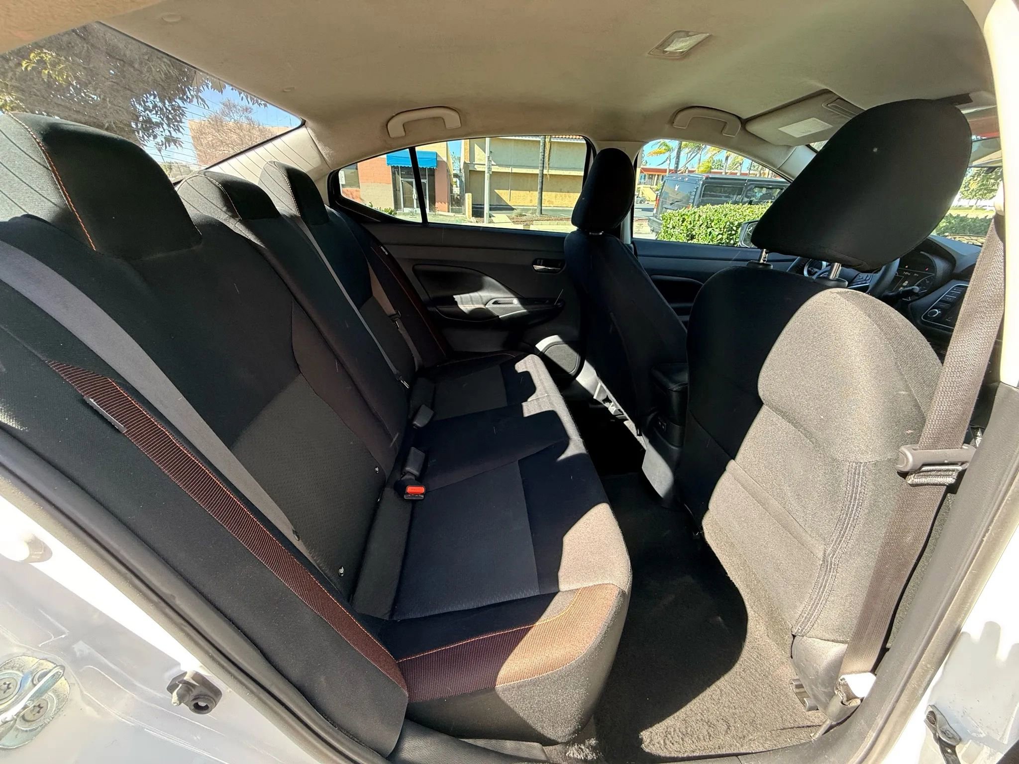 Used 2021 Nissan Versa SR w/ Convenience Package image 13