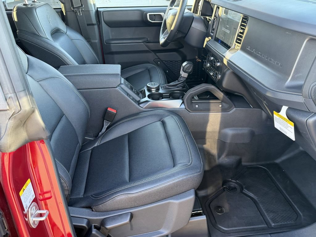 Used 2026 Ford Bronco Badlands AWD/4WD image 10