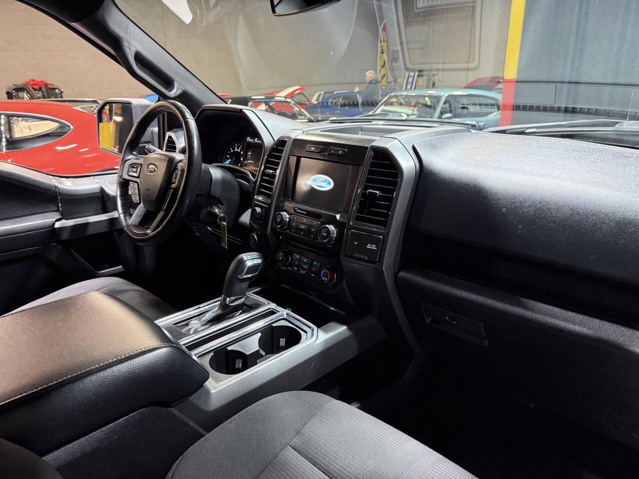 Used 2017 Ford F150 XLT w/ Equipment Group 302A Luxury image 56