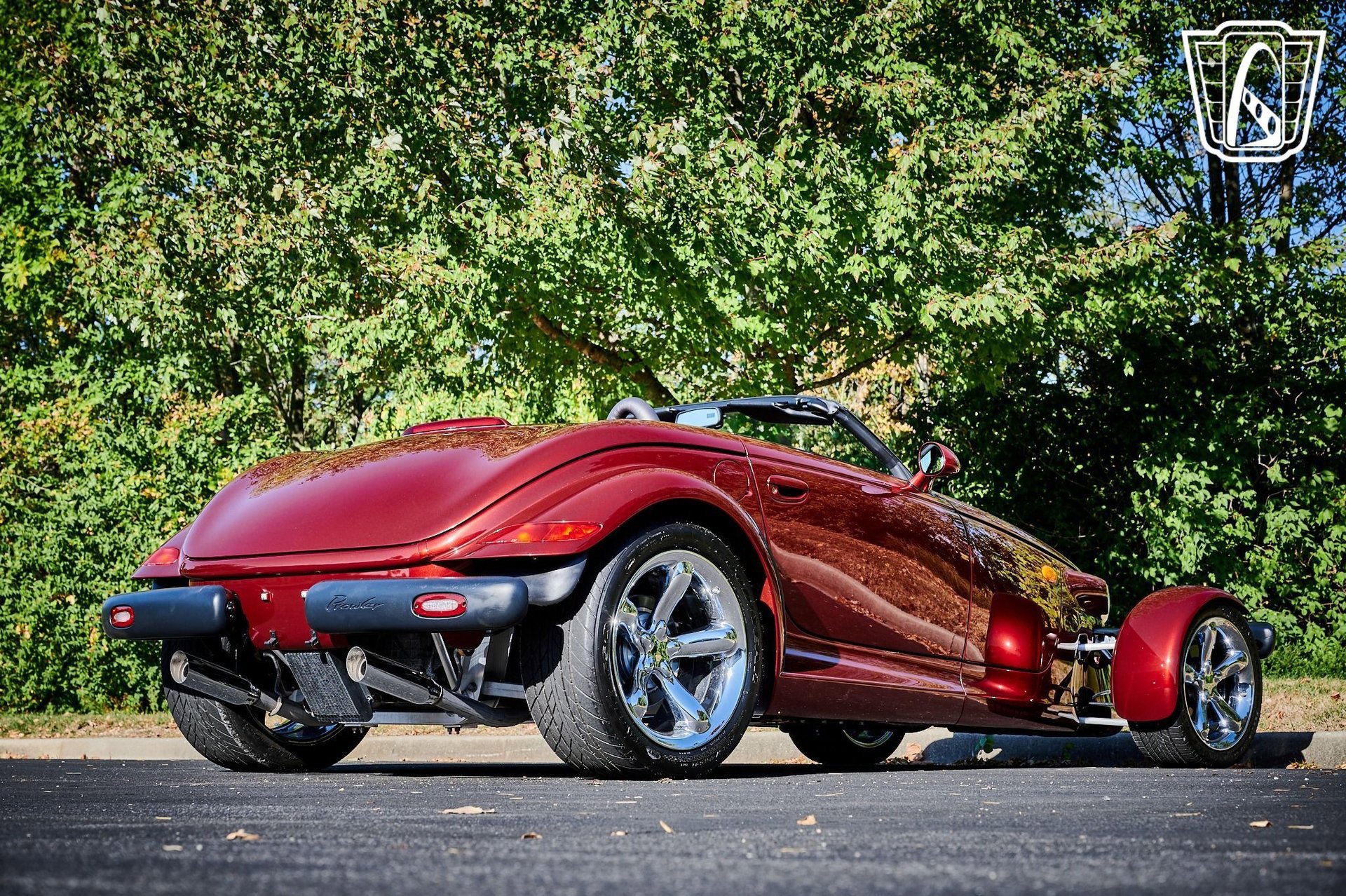 Used 2002 Chrysler Prowler image 16
