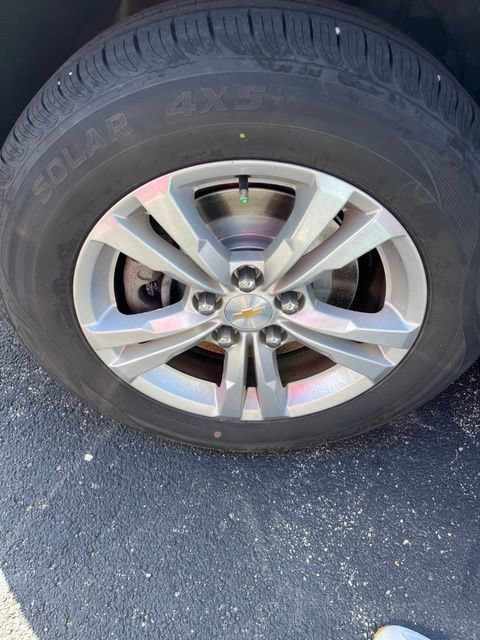Used 2017 Chevrolet Equinox LS FWD image 17