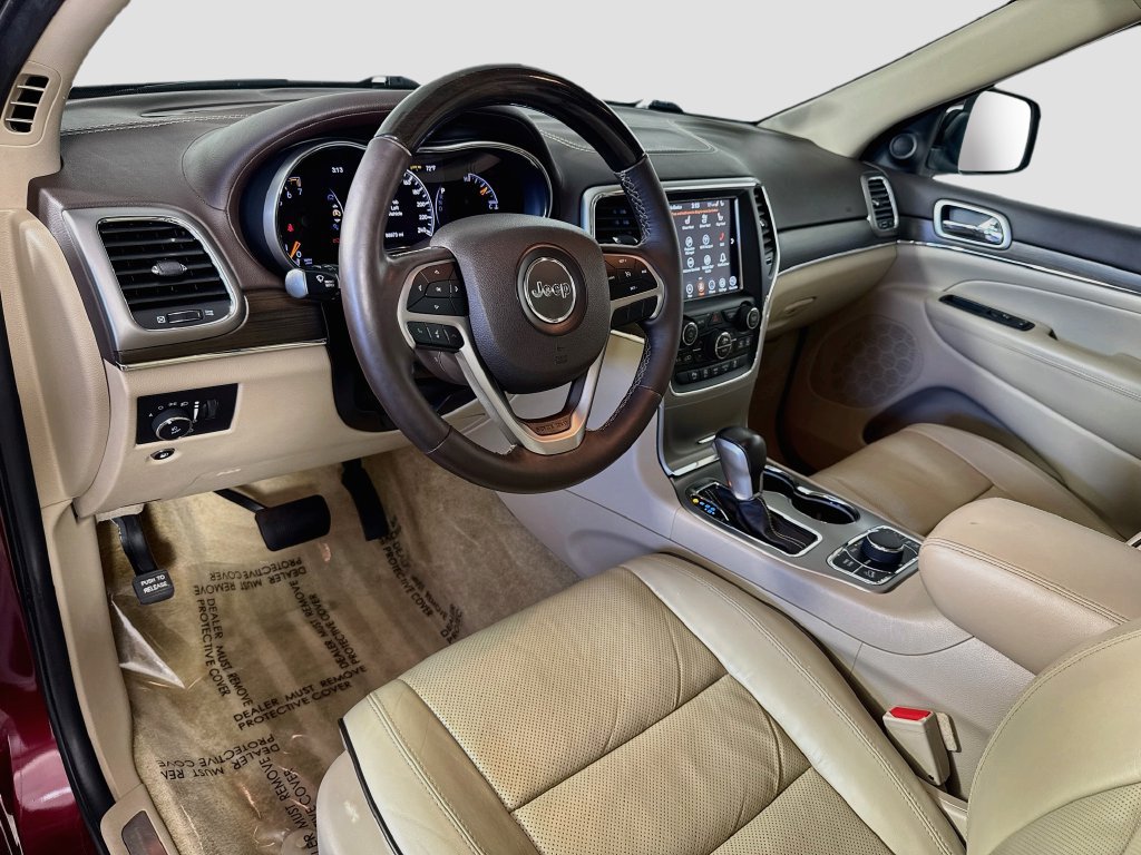 Used 2018 Jeep Grand Cherokee Overland AWD/4WD image 19