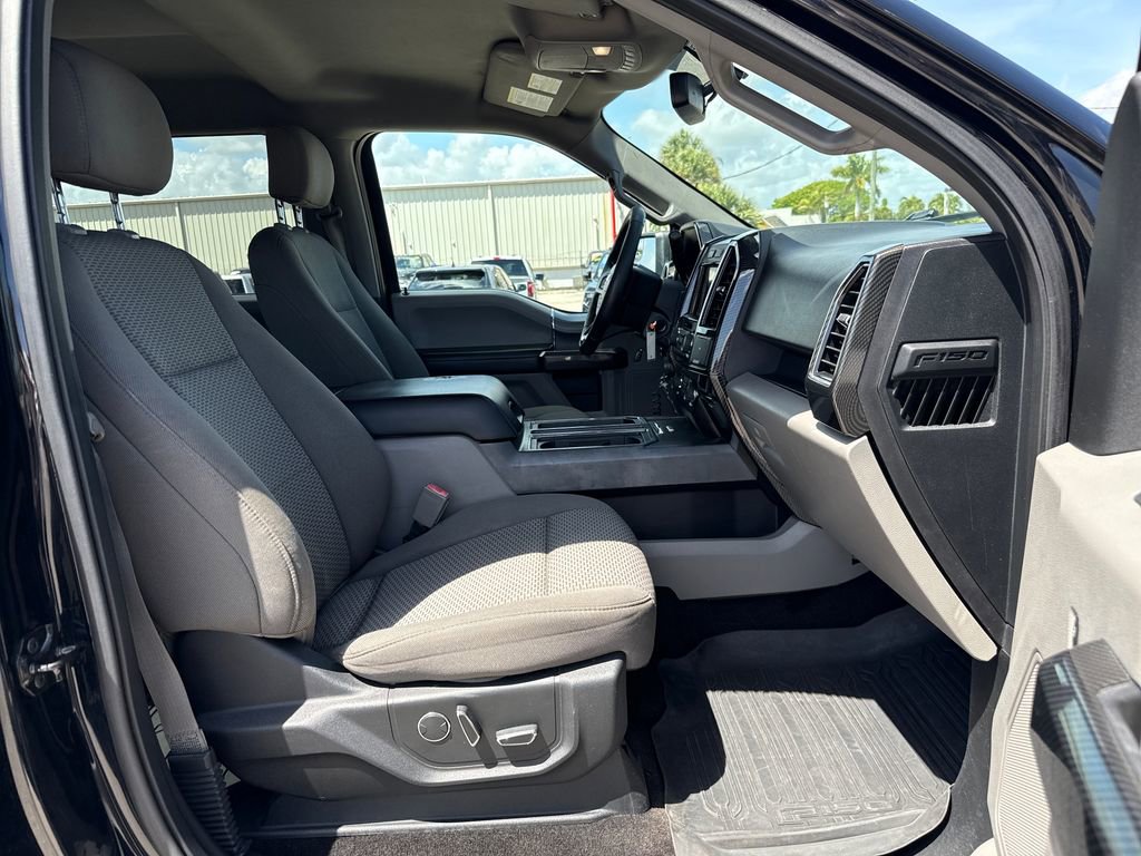 Used 2018 Ford F150 XLT w/ Equipment Group 302A Luxury image 26