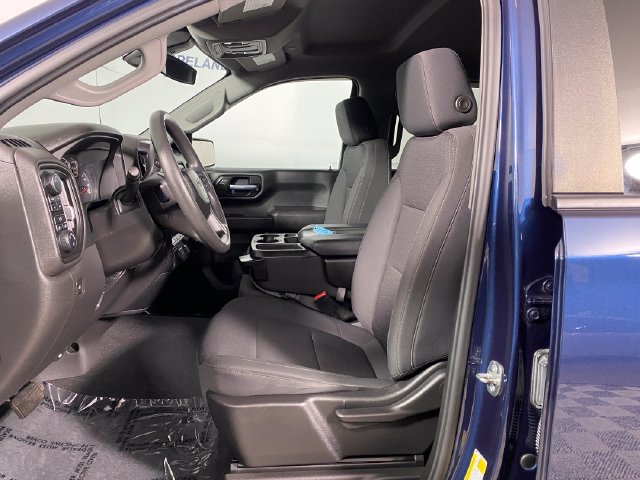 Used 2022 Chevrolet Silverado 1500 Custom Trail Boss w/ Safety Confidence Package AWD/4WD image 10