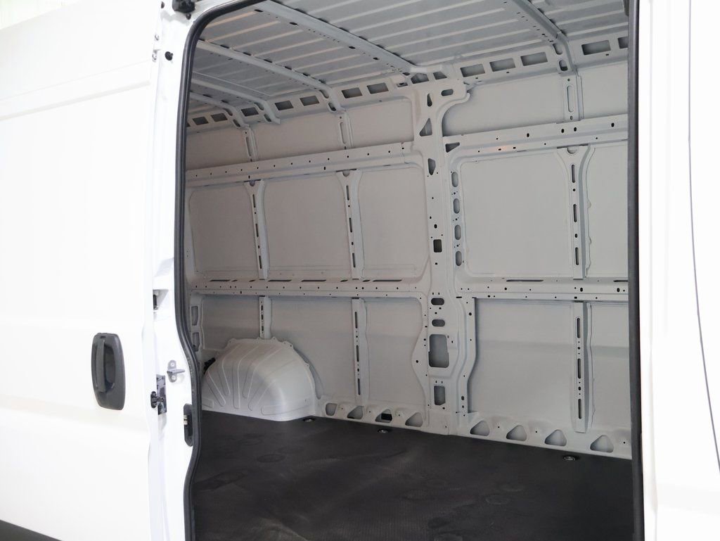 New 2026 RAM ProMaster 2500 image 9