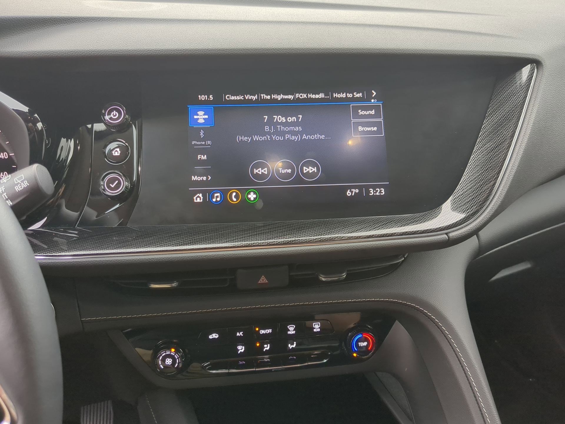 Used 2023 Buick Envision Preferred image 20