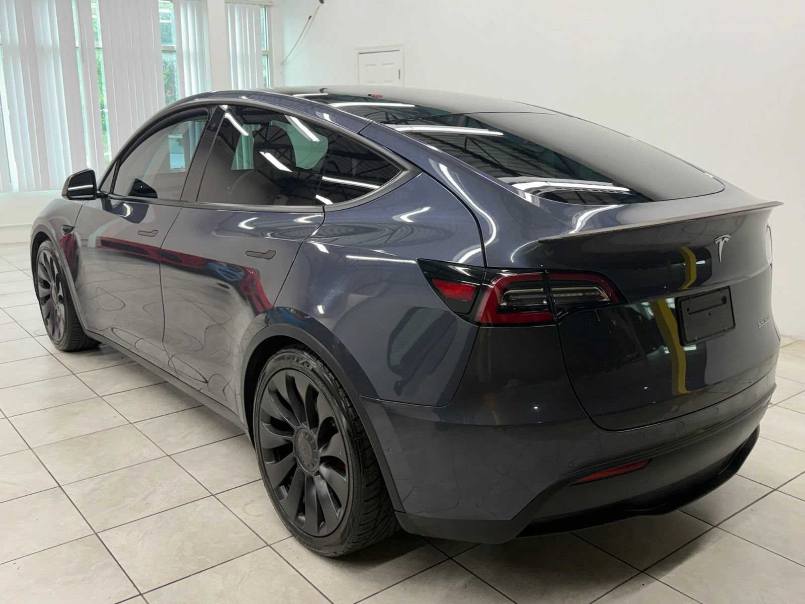Used 2020 Tesla Model Y Performance AWD/4WD image 7