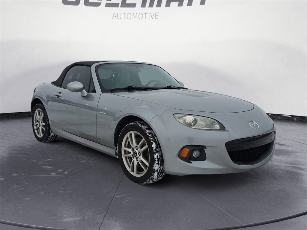 Used 2013 MAZDA MX-5 Miata Sport image 7