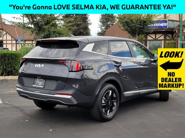 New 2026 Kia Sportage LX FWD image 4