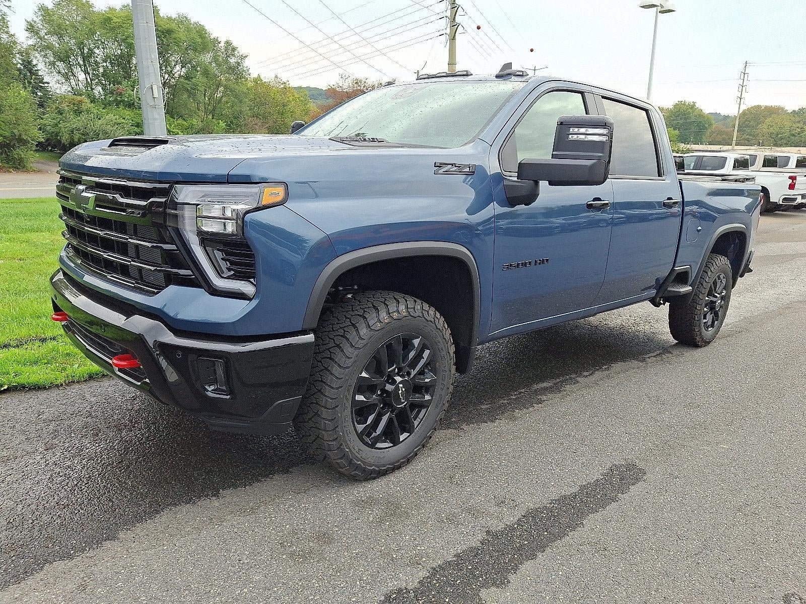 New 2026 Chevrolet Silverado 3500 LT w/ Trail Boss Package AWD/4WD image 3