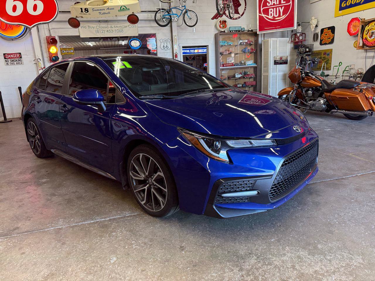 Used 2021 Toyota Corolla SE FWD image 6