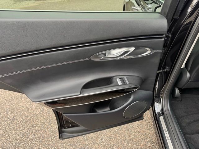 Used 2025 Genesis GV70 2.5T image 37