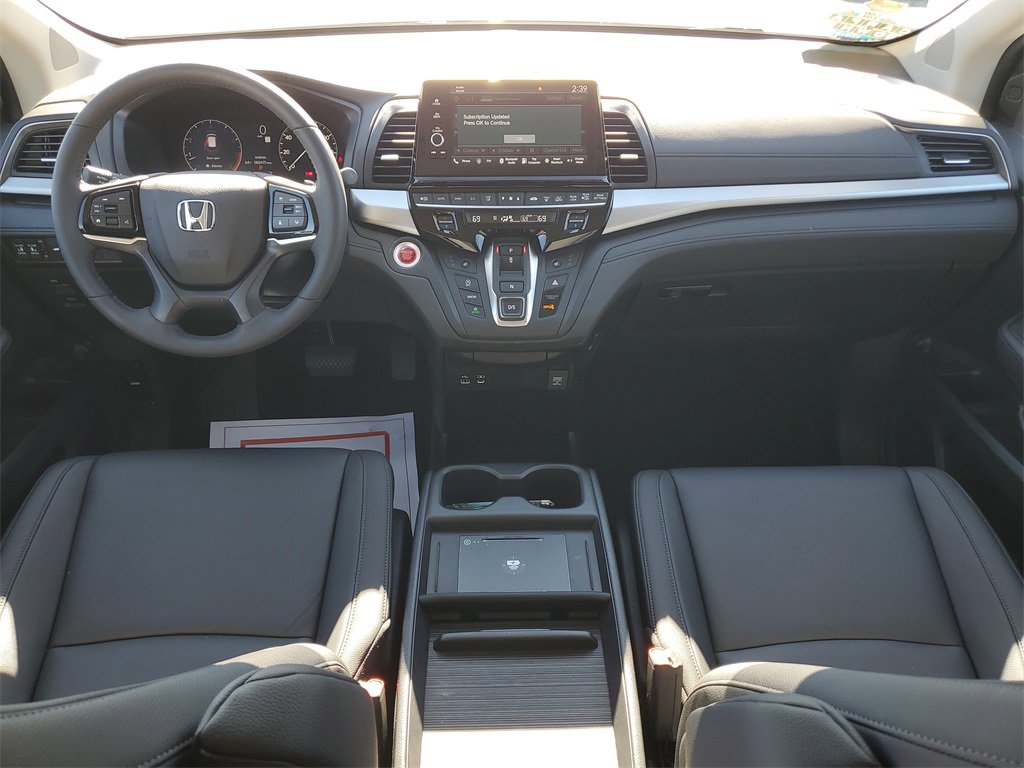 Used 2025 Honda Odyssey EX-L image 16
