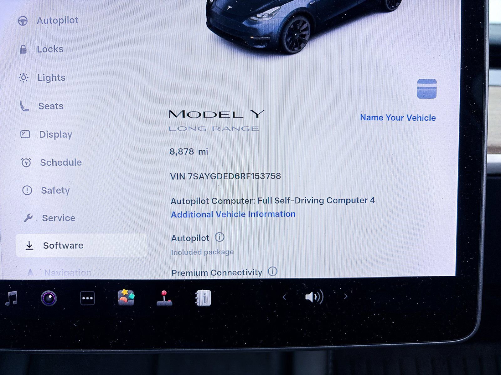 Used 2024 Tesla Model Y Long Range image 25