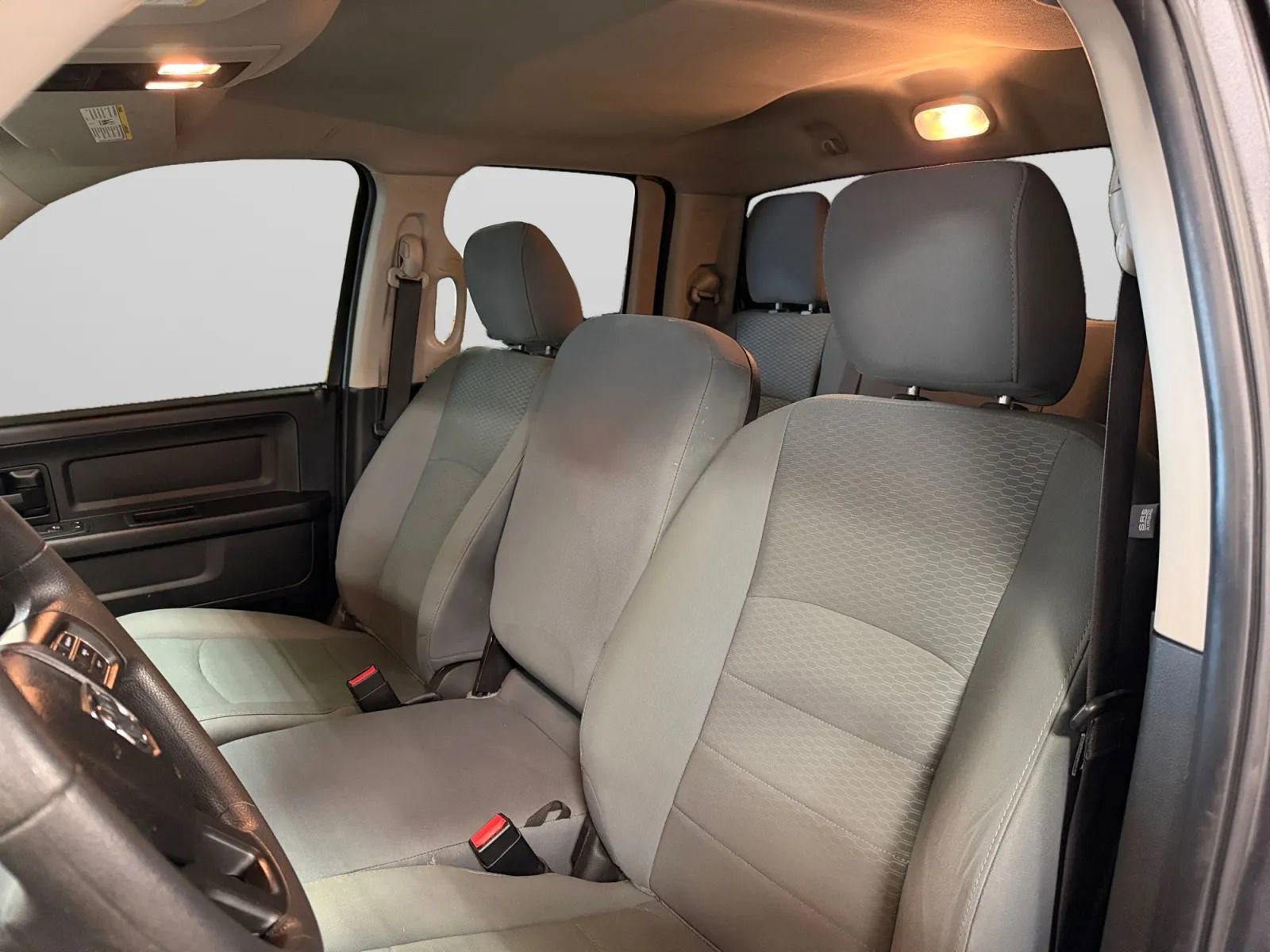 Used 2019 RAM 1500 Express image 35