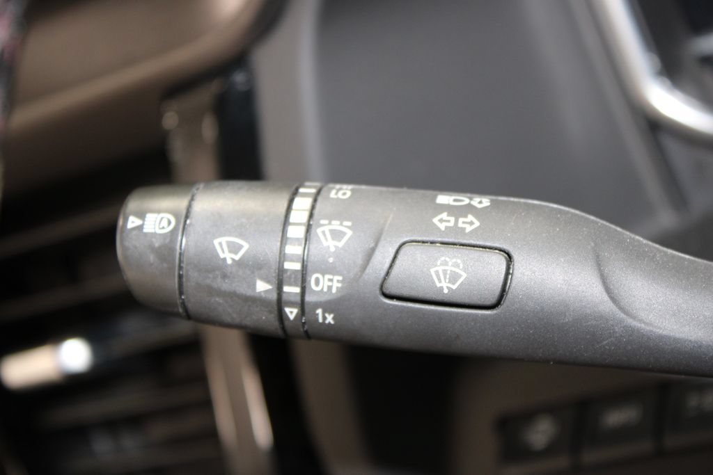 Used 2023 GMC Sierra 1500 AT4X AWD/4WD image 22