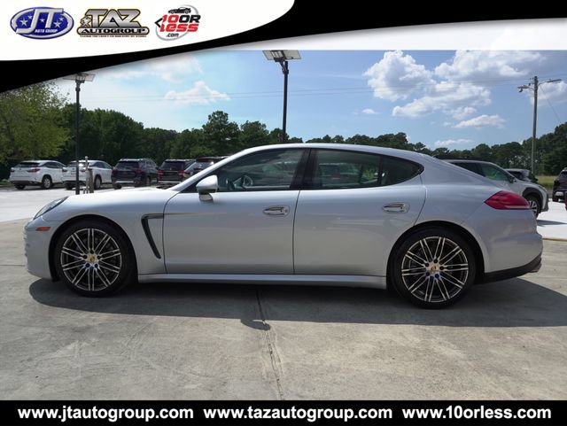 Used 2016 Porsche Panamera RWD image 10