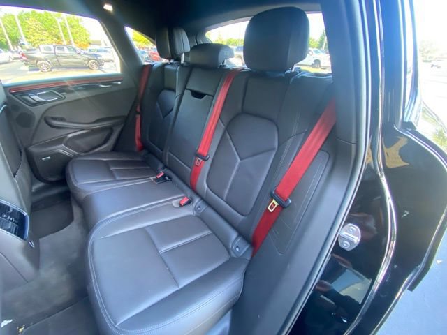 Used 2021 Porsche Macan S AWD/4WD image 24